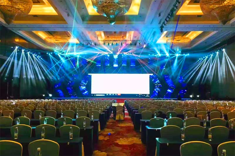 万邦集团2021�q�年度盛典暨“夜���九”上市庆�? />
                                    <div   id=